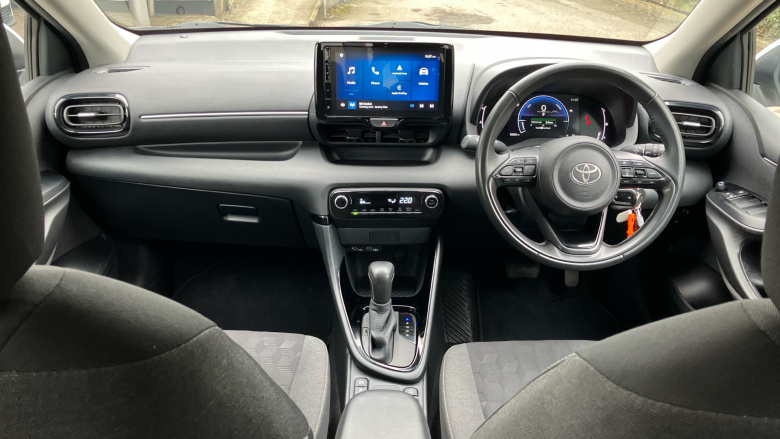 Toyota Yaris 1.5 Hybrid Design 5dr CVT Hybrid Hatchback